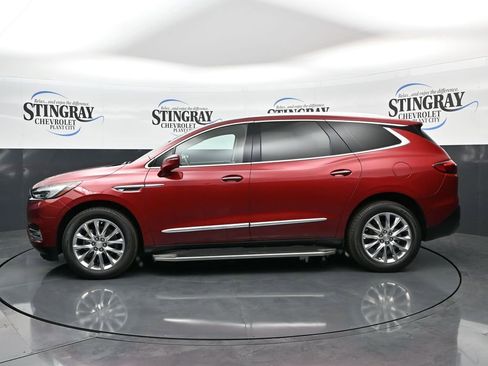 Used 2019 Buick Enclave Premium w/ Experience Buick Package image 4