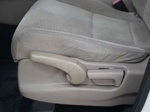 Used 2016 Honda Pilot LX image 22
