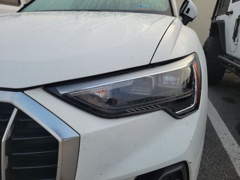 Used 2021 Audi Q3 2.0T Premium w/ Convenience Package image 4