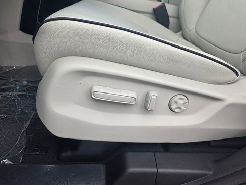 New 2026 Honda Odyssey Touring image 10