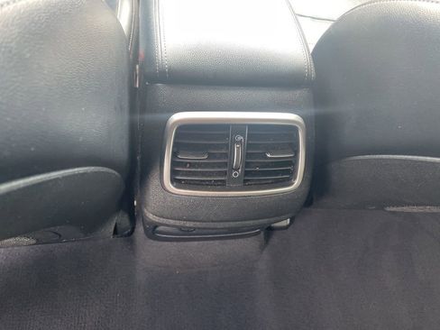 Used 2019 Kia Sorento EX FWD image 18