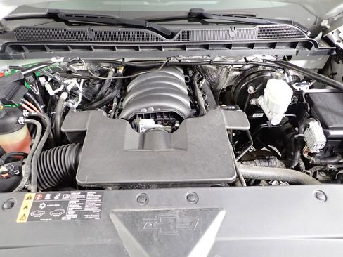 Used 2018 Chevrolet Silverado 1500 LT w/ All Star Edition image 8