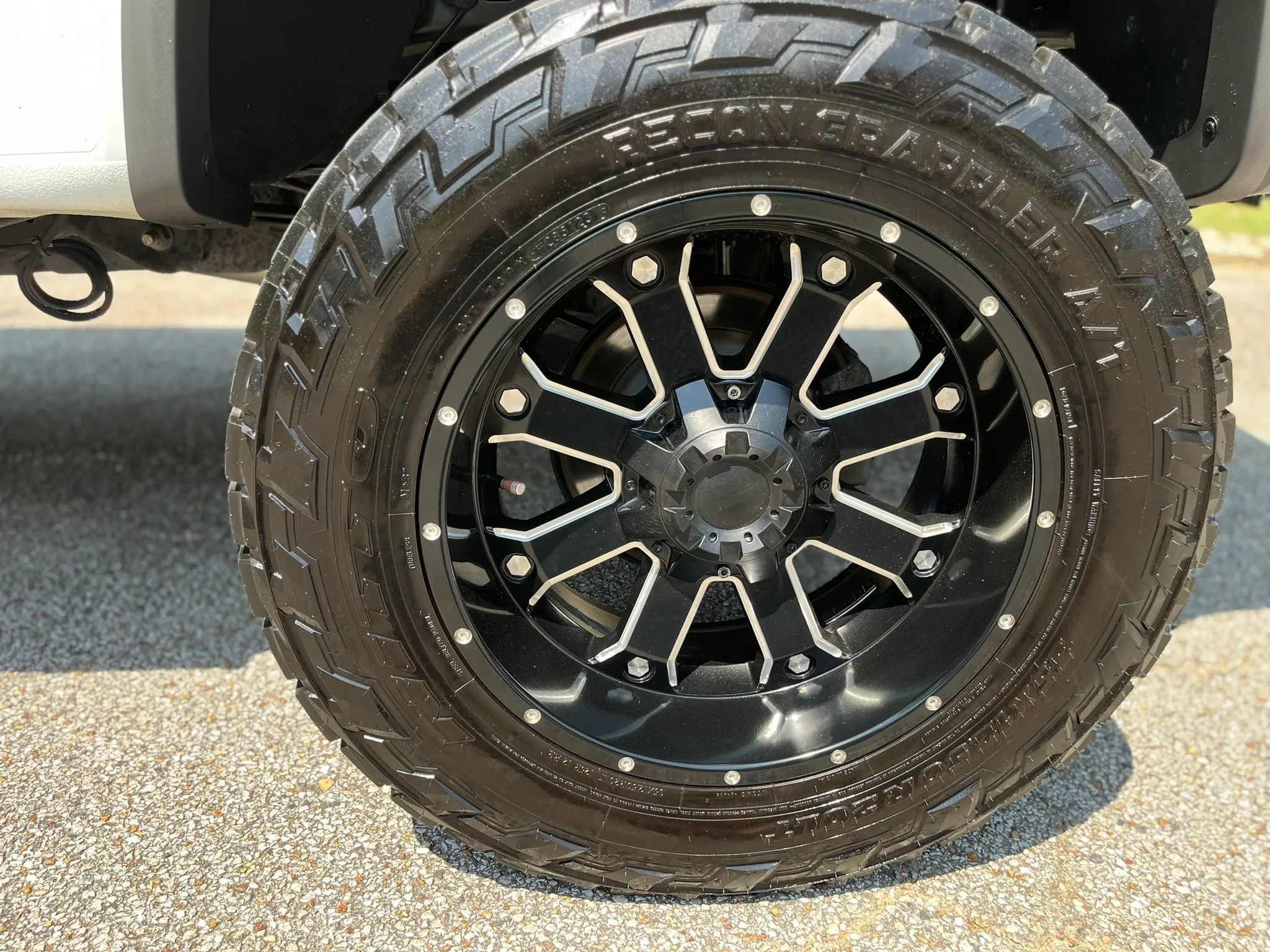 Used 2019 Chevrolet Colorado ZR2 w/ ZR2 Dusk Special Edition AWD/4WD image 37