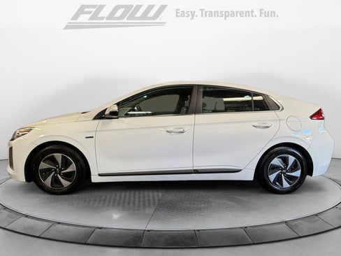 Used 2018 Hyundai Ioniq SEL image 5