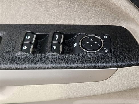 Used 2021 Ford EcoSport S image 14