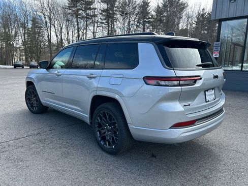 New 2026 Jeep Grand Cherokee L Summit image 8