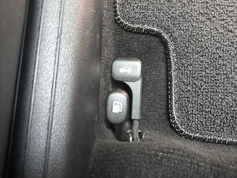 Used 2024 Kia Forte LXS FWD image 14