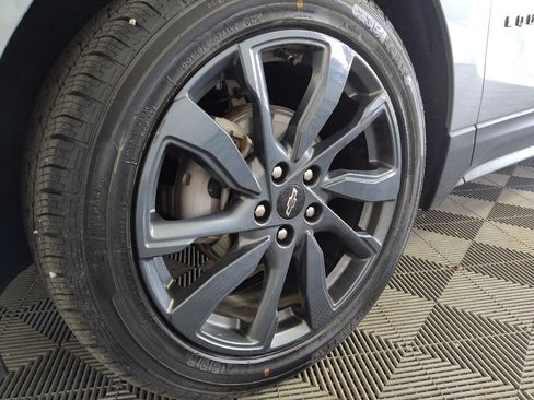 Used 2023 Chevrolet Equinox RS w/ RS Leather Package FWD image 31