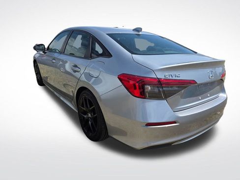 Used 2022 Honda Civic Sport image 5