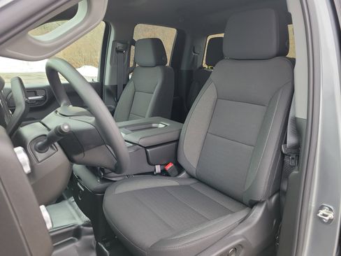 New 2026 GMC Sierra 1500 Pro w/ Pro Value Package image 4