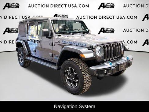 Used 2022 Jeep Wrangler Unlimited Rubicon 4xe w/ Cold Weather Group AWD/4WD image 2