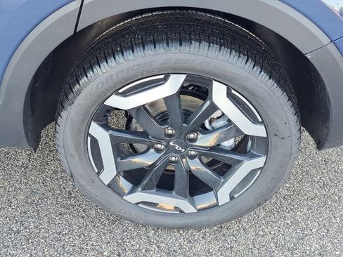 New 2025 Kia Telluride S image 28