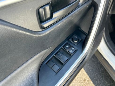 Used 2025 Toyota RAV4 LE image 13