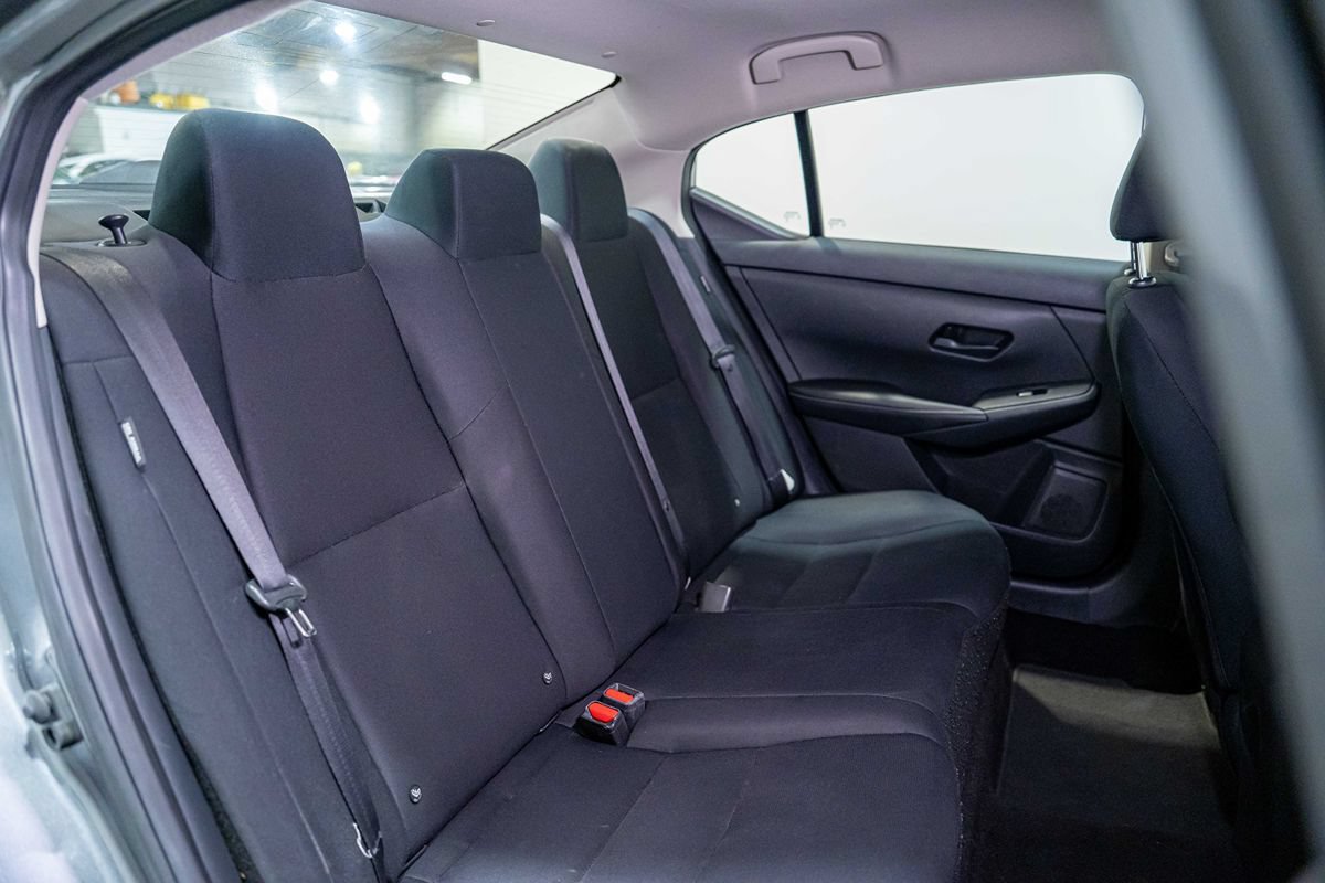 Used 2024 Nissan Sentra S FWD image 17