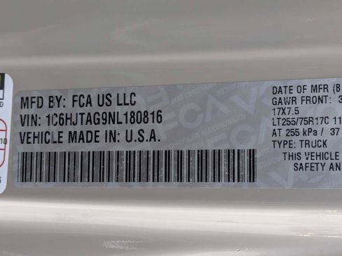 Used 2022 Jeep Gladiator Sport image 30