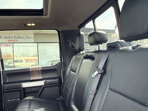 Used 2019 Ford F250 Lariat w/ Lariat Ultimate Package AWD/4WD image 19
