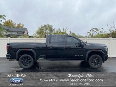 Used 2025 GMC Sierra 2500 AT4 w/ AT4 Premium Plus Package