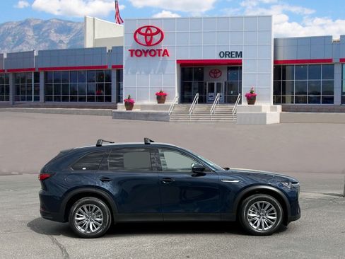 Used 2025 MAZDA CX-90 Plug-In Hybrid w/ Preferred AWD/4WD image 3