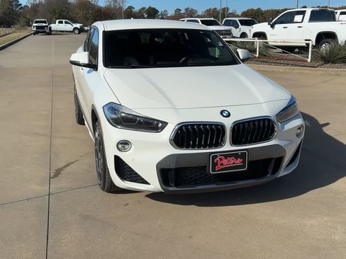 Used 2020 BMW X2 sDrive28i w/ M Sport X Package image 3