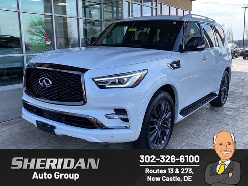 Used 2024 INFINITI QX80 Sensory image 1