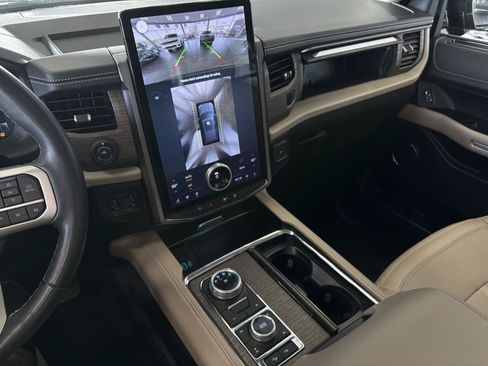 Used 2023 Ford Expedition Max Limited AWD/4WD image 55