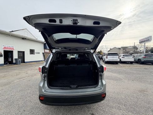 Used 2015 Toyota Highlander XLE image 60