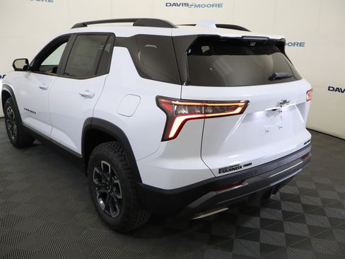 New 2026 Chevrolet Equinox ACTIV AWD/4WD image 10