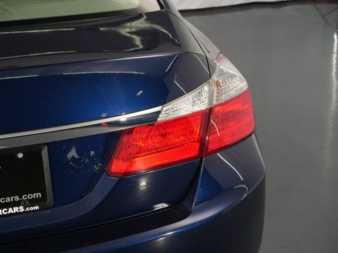 Used 2015 Honda Accord LX image 14