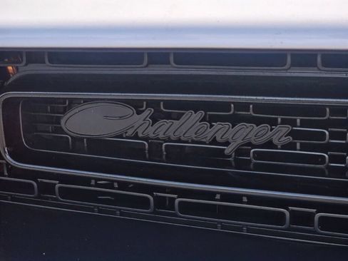 Used 2019 Dodge Challenger SXT w/ Plus Package RWD image 14