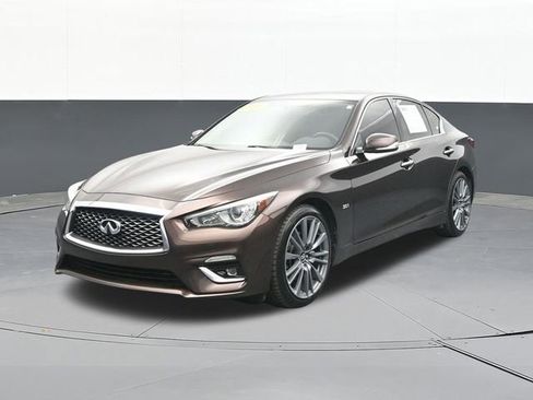 Used 2018 INFINITI Q50 Luxe AWD/4WD image 3
