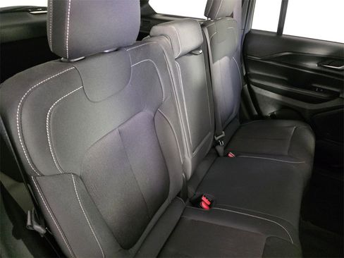 Certified 2024 Jeep Grand Cherokee Laredo X image 29