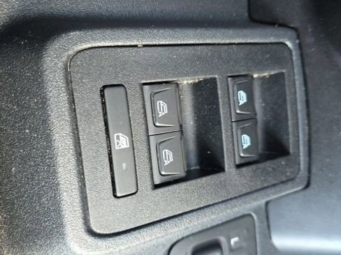 Used 2023 Ford Bronco Badlands image 25