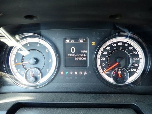 Used 2018 RAM 2500 Tradesman w/ Chrome Appearance Group AWD/4WD image 16