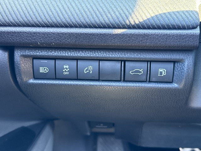 Certified 2025 Toyota Camry SE FWD image 35