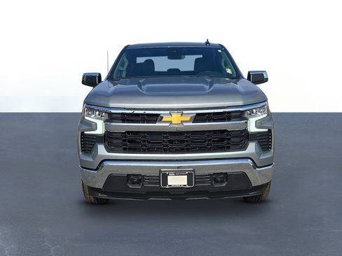 New 2026 Chevrolet Silverado 1500 LT image 2