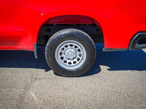 Used 2023 Chevrolet Silverado 1500 W/T RWD image 9