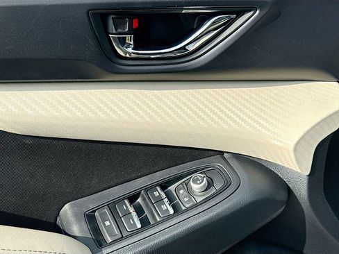 Used 2020 Subaru Ascent Premium w/ Convenience Package image 23