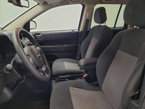 Used 2016 Jeep Compass Sport w/ Power Value Group FWD image 17