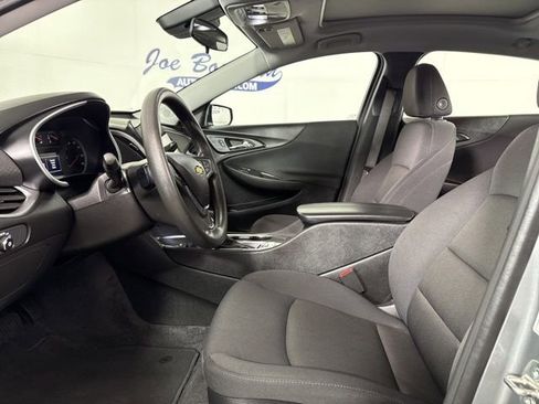 Used 2024 Chevrolet Malibu LT image 6