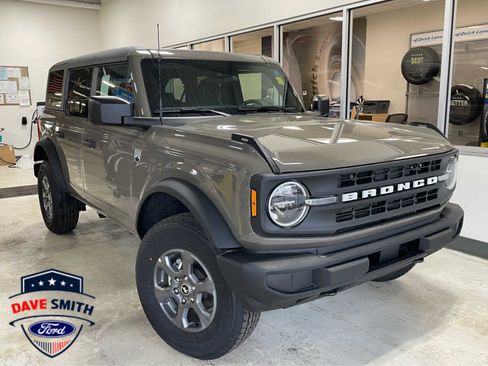 New 2025 Ford Bronco Big Bend image 2