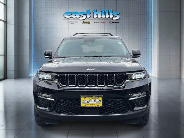 Used 2023 Jeep Grand Cherokee Limited AWD/4WD image 8