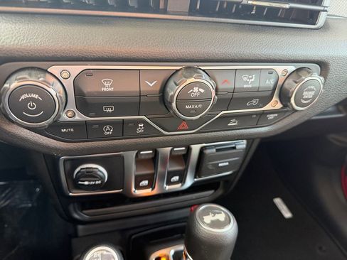 New 2026 Jeep Wrangler Sport AWD/4WD image 19