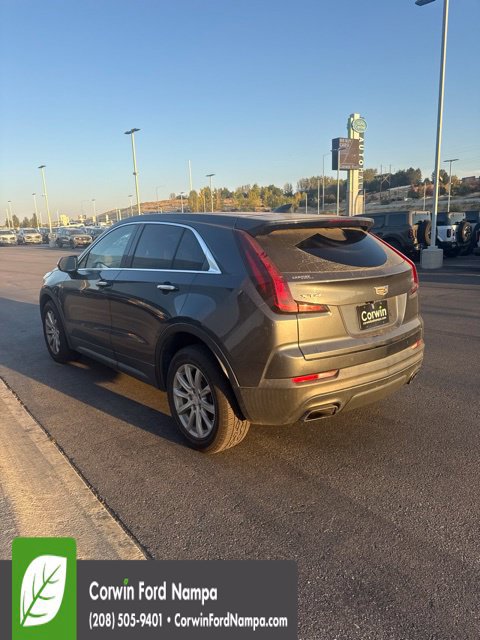 Used 2019 Cadillac XT4 Luxury FWD image 3