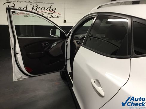 Used 2015 Hyundai Tucson SE AWD/4WD image 19