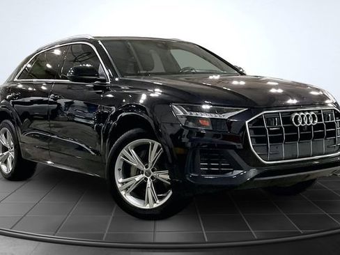 Used 2019 Audi Q8 Prestige w/ Towing Package AWD/4WD image 14