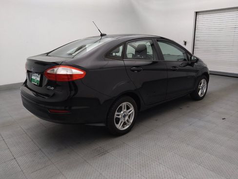 Used 2019 Ford Fiesta SE FWD image 10