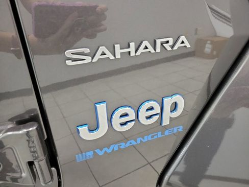 Certified 2024 Jeep Wrangler Unlimited Sahara AWD/4WD image 25