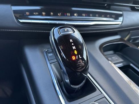 Used 2024 Cadillac Escalade Sport Platinum w/ LPO, ONYX Package image 16