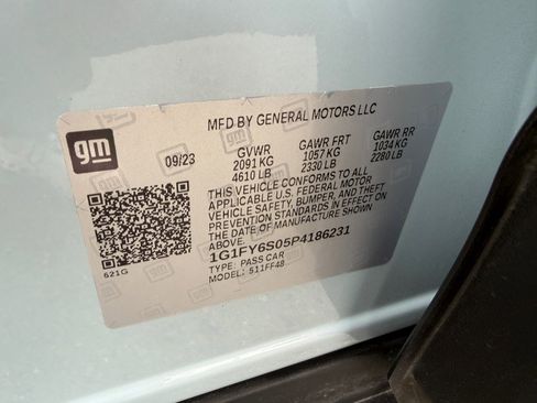 Used 2023 Chevrolet Bolt EUV LT w/ Convenience Package FWD image 55