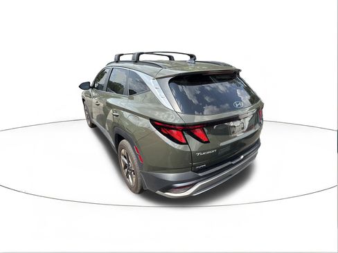 Used 2025 Hyundai Tucson SEL FWD image 3